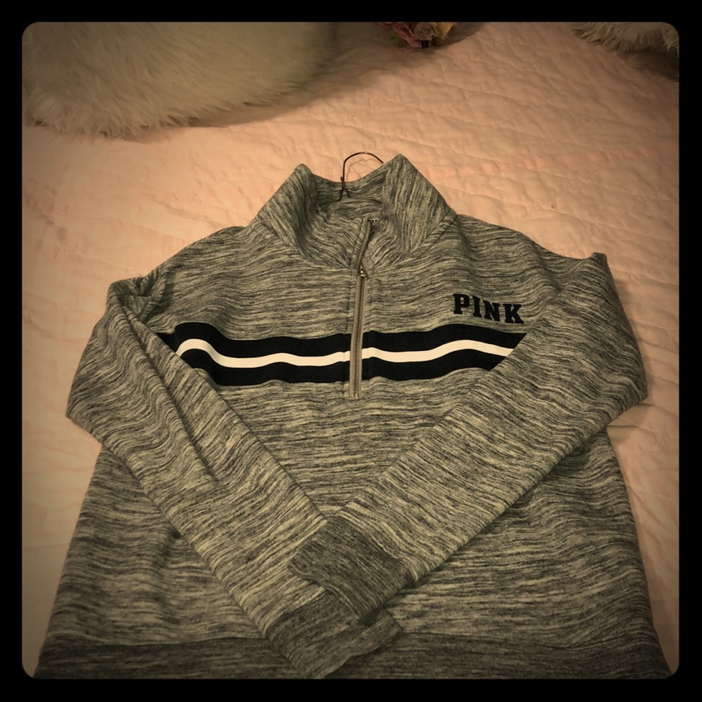 Zip up from pink 💕